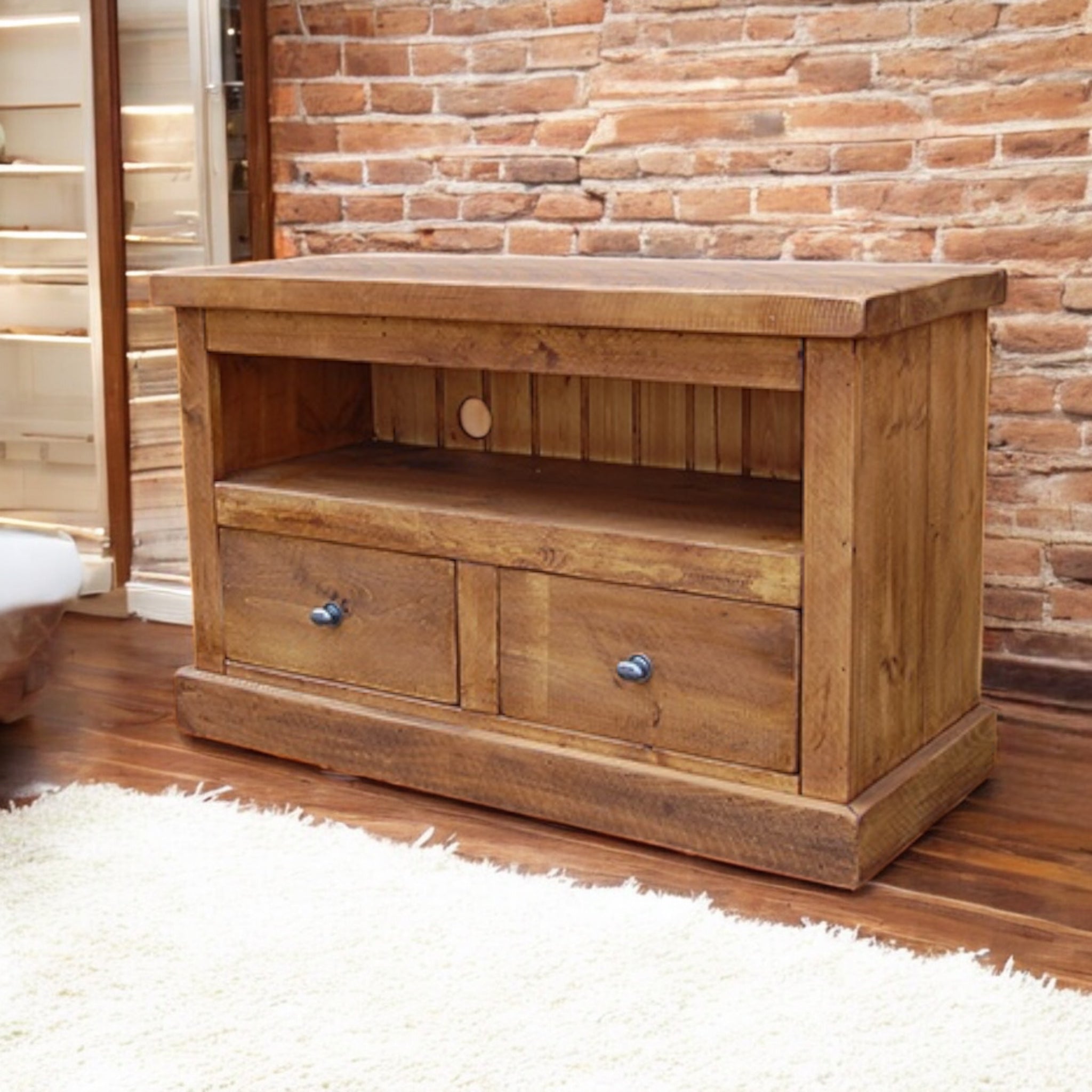 Rustic Pine Tv Cabinet